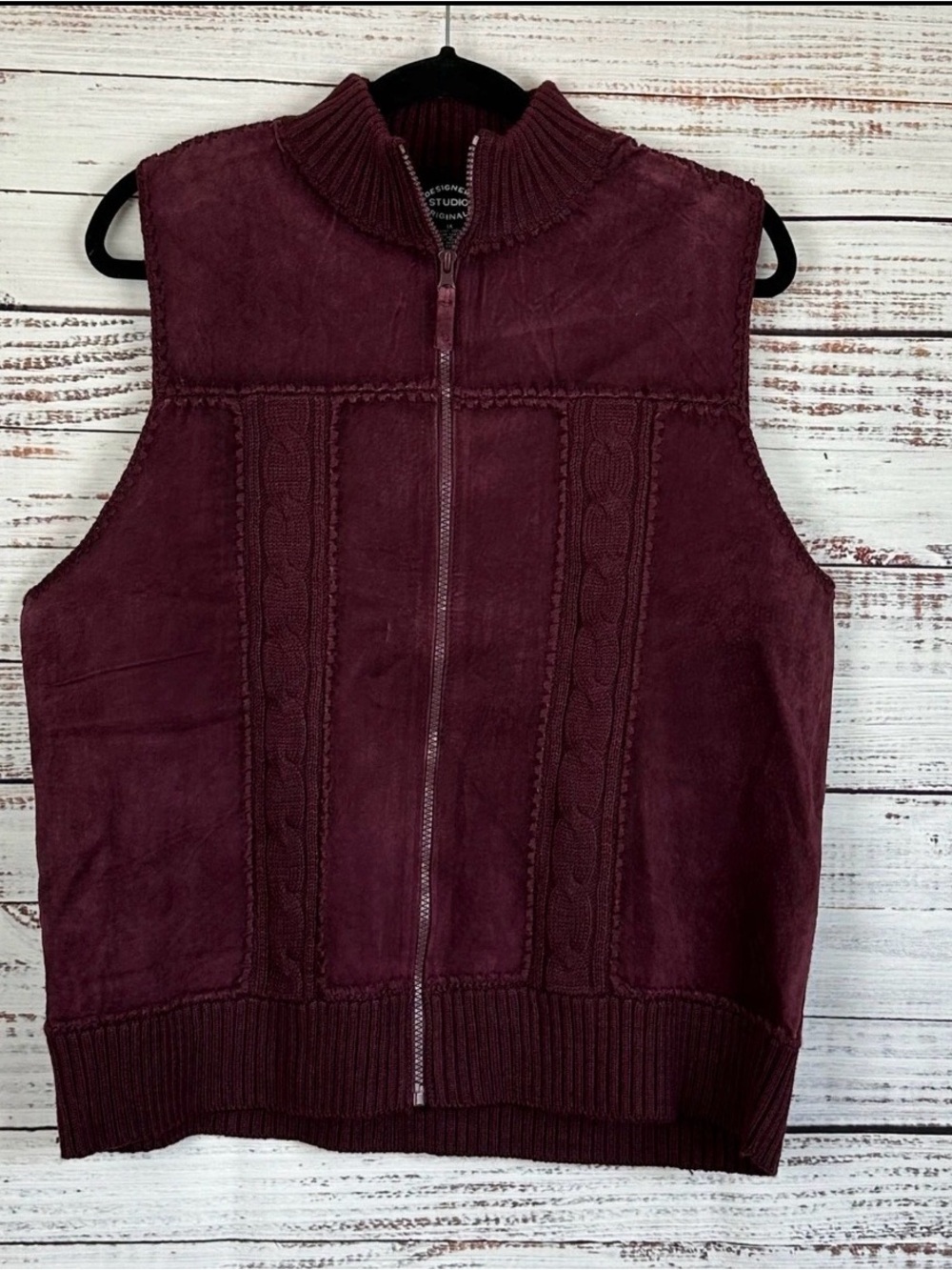 Men's Zip-Front Knit Vest - Burgundy